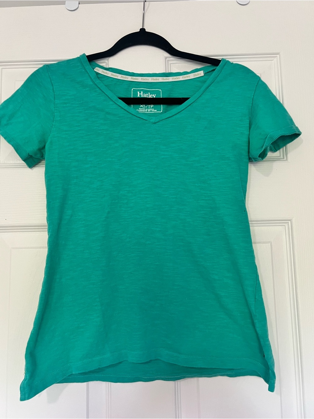 Hatley Women's V-Neck Tee in Teal